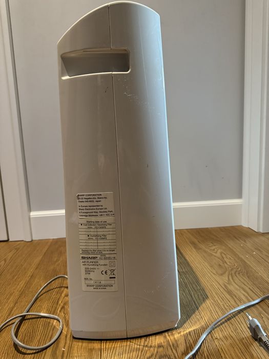 Sharp KC-930EUW - oczyszczacz powietrza z funkcją nawilżania