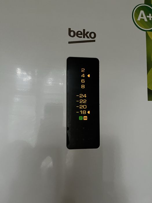 холодильник Beko CN236220 (No Frost)