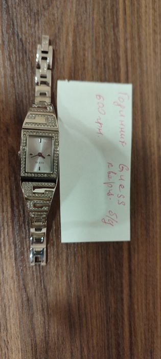 Годинник Guess кварцовий
