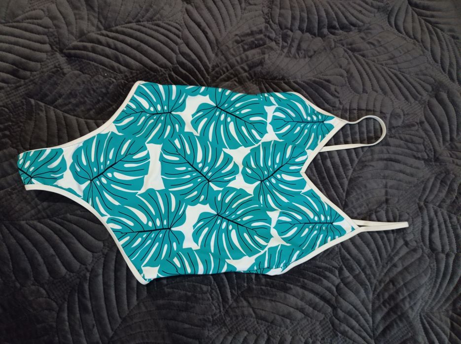 Купальник + плавки в подарунок