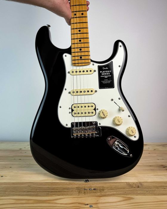 Fender Player II Stratocaster HSS 70th Anniversary
