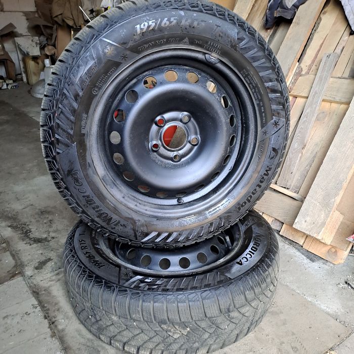 Колеса зимові б/у 195/65/R15