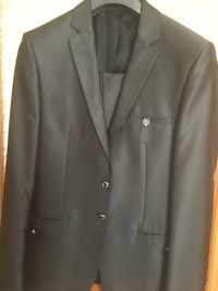 мужской костюм классический черного цвета Giotelli