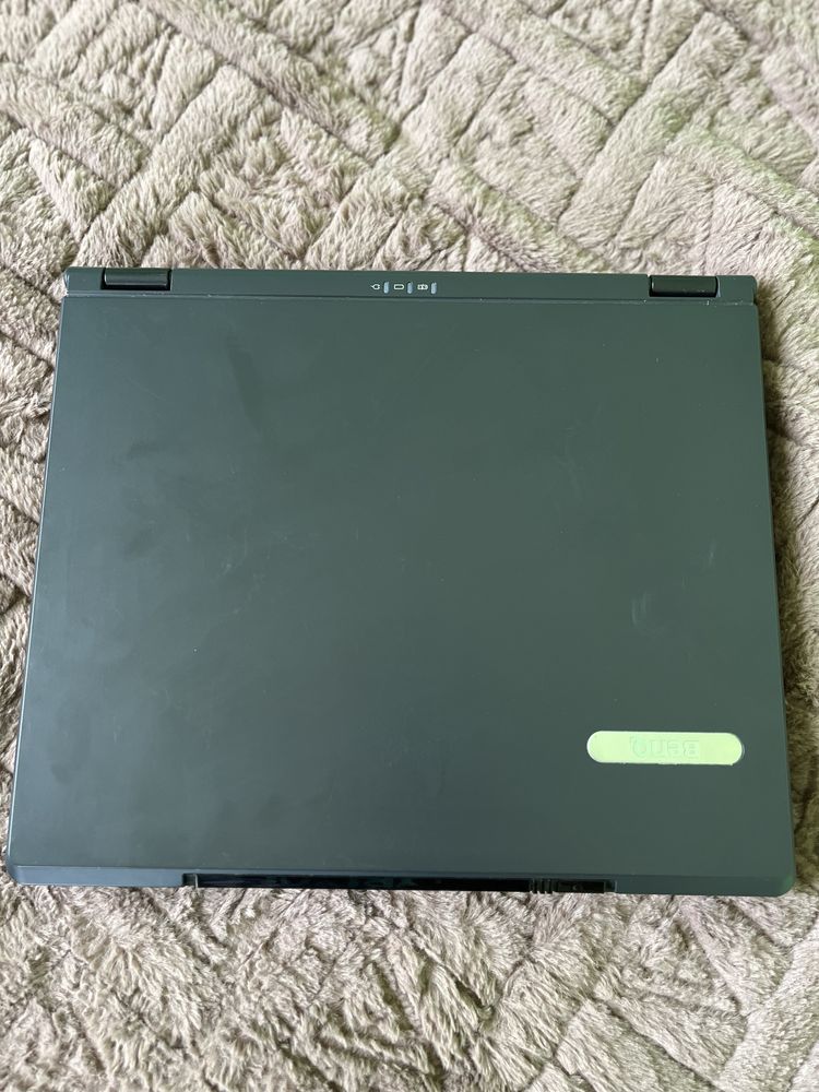 Ноутбук BenQ Joybook R23E