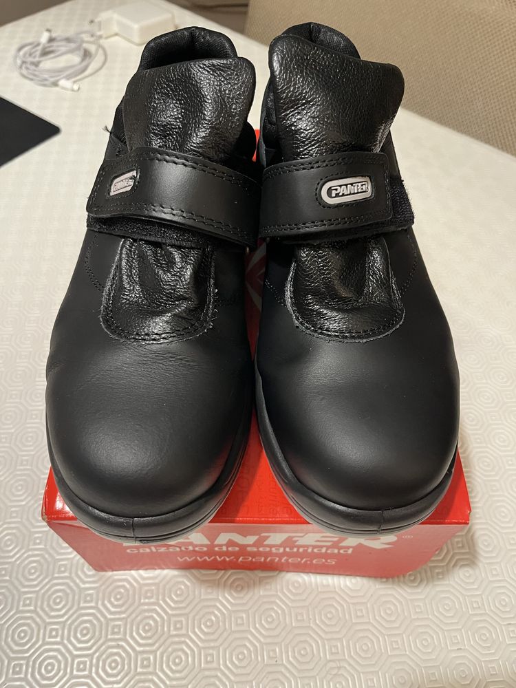 Botas PANTER novas