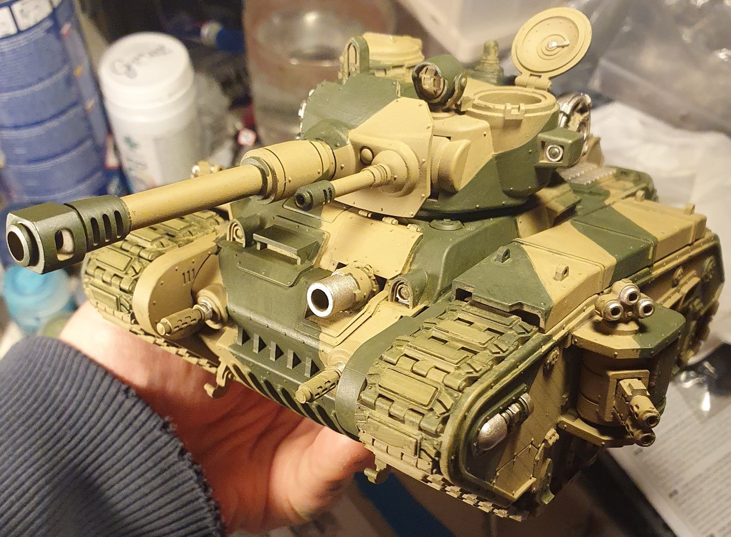 Warhammer 40000 Astra Militarum Rogal Dorn Battle Tank