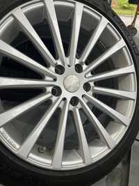 Продам комплект коліс Tesla Тесла шини Michelin 235 45 18