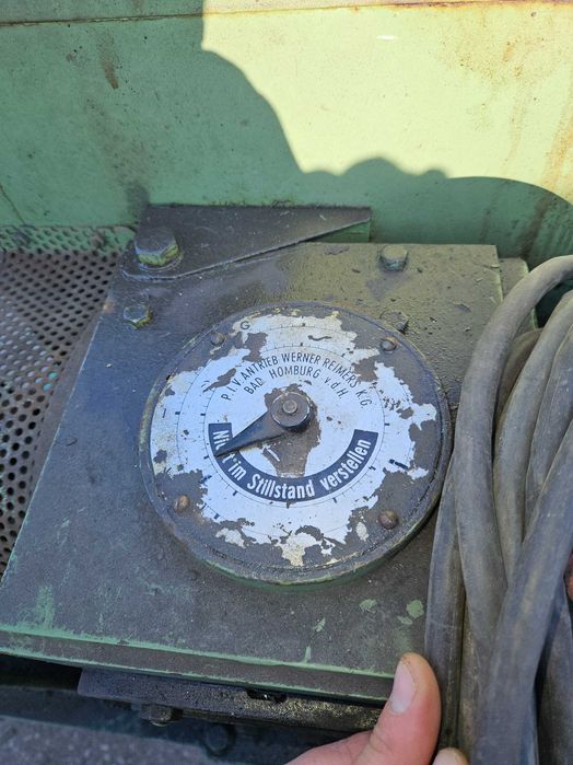 Rozwijak do blachy, druta itp bardzo mocny do prasa mimośrodowa