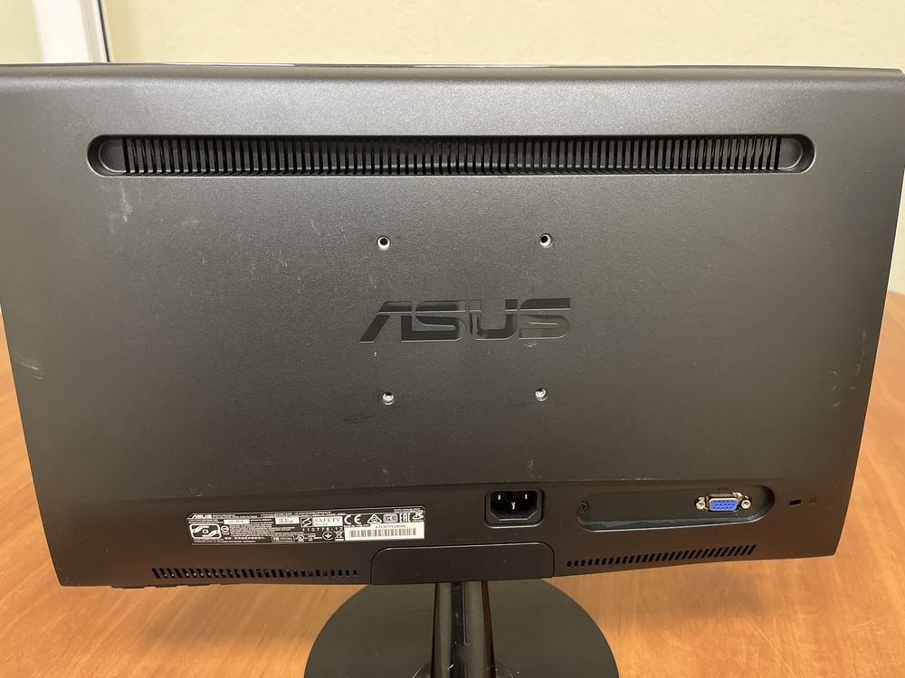 Продам монітор ASUS 19діагогаль VGA