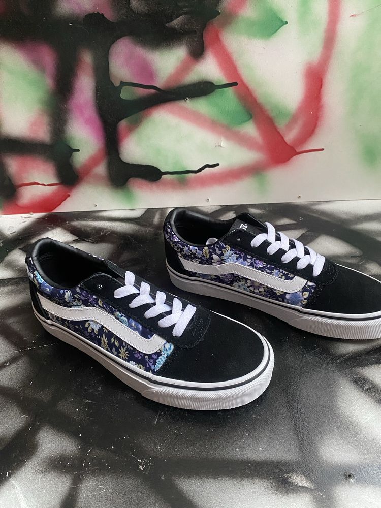 Кросівки Vans жіночі