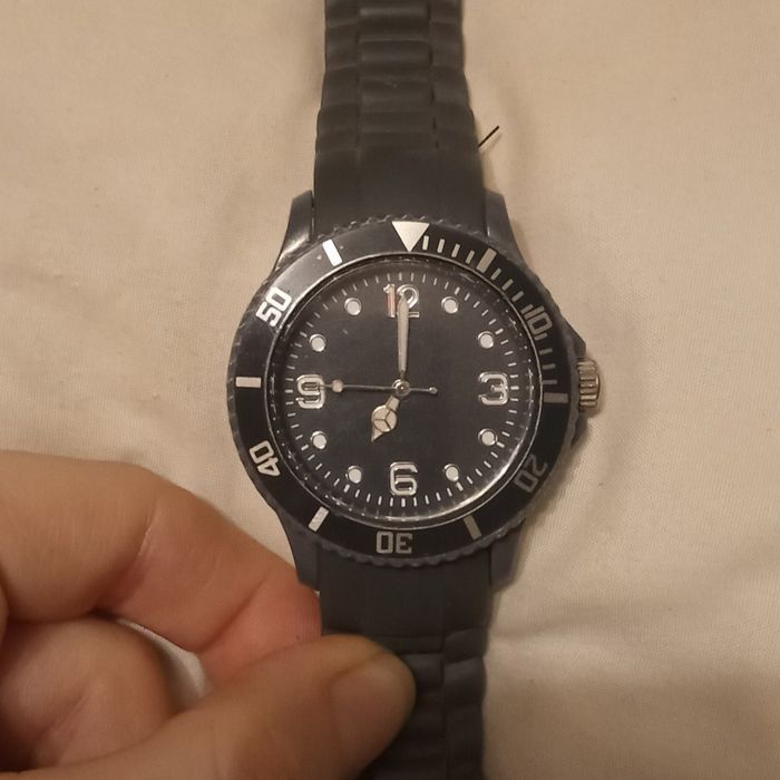 Zegarek na rękę NO LOGO