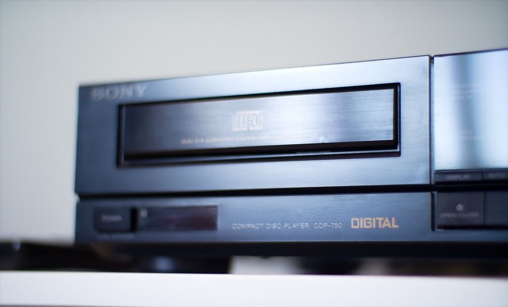 CD Плеер - Sony CDP-750