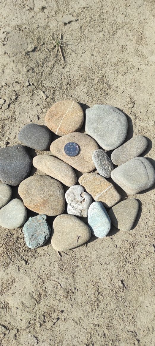 Натуральне  каміння.  Каміння галька плитка натуральна Природній