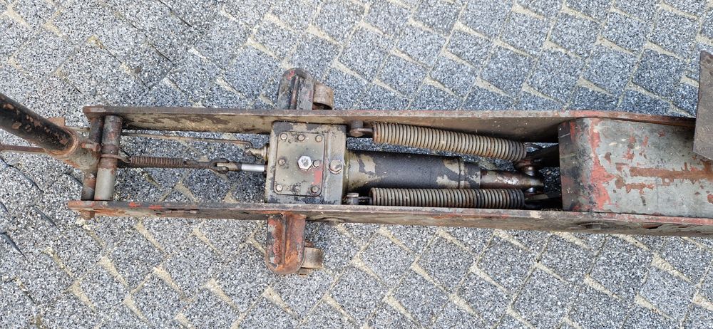 Lewarek, podnośnik hydrauliczny