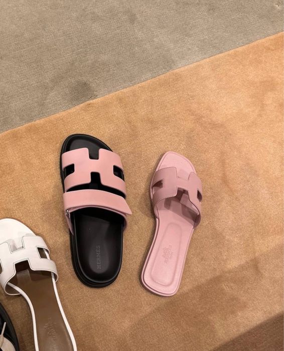 Шлепки Hermes 40 р (маломерят на 39)