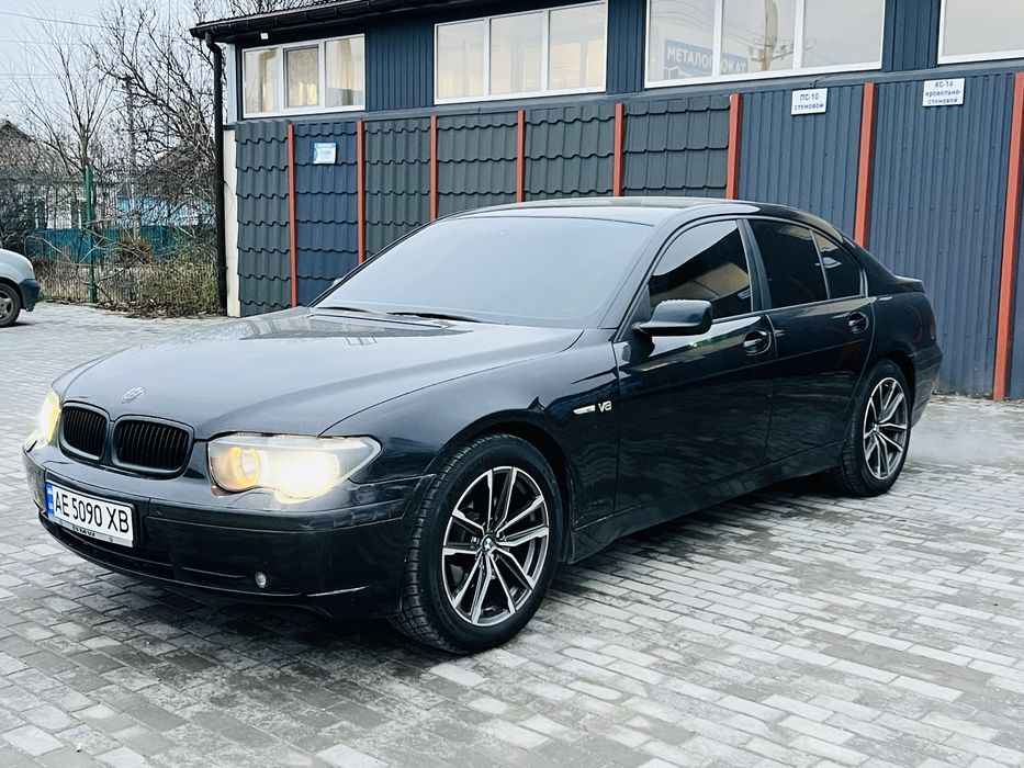 Bmw e65 2004 год