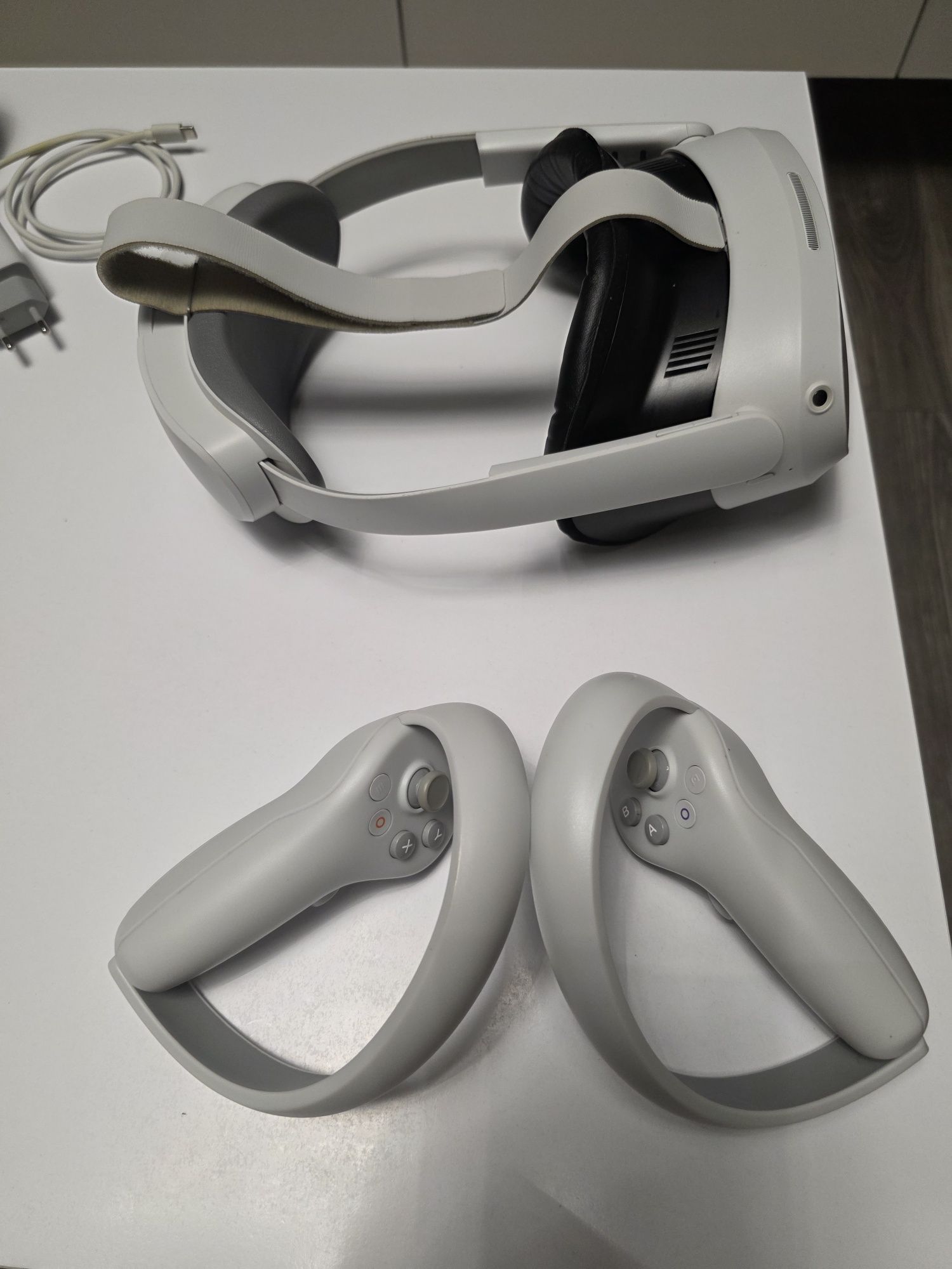 Gogle VR Pico 4 256GB | Bardzo dobry stan + Gry