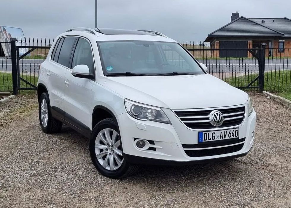 Volkswagen Tiguan *2.0 TDI*DSG*4-Motion*Bi-xenon*Navi*