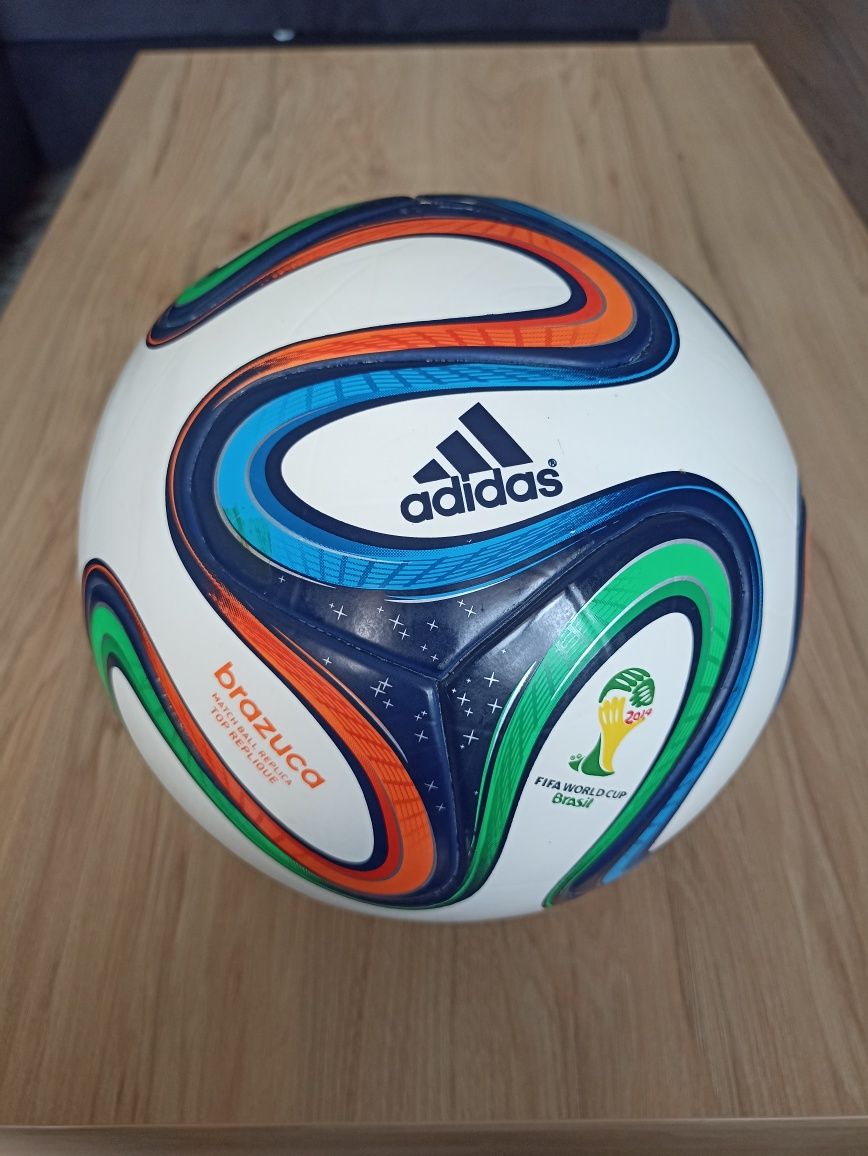 Piłka Adidas Brazuca
