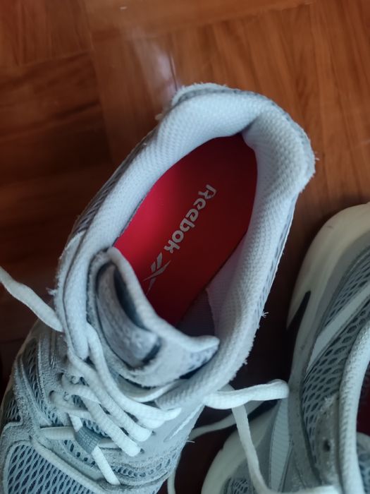 Sapatilhas Reebok, como novas