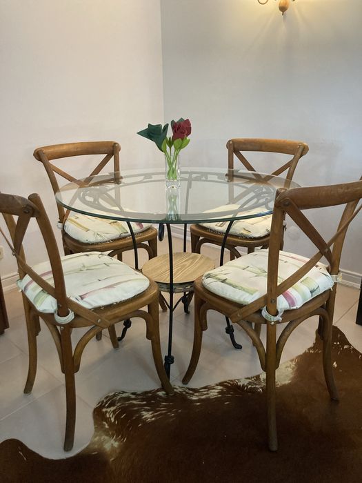 Mesa de jantar tampo de vidro sem nenhum defeito