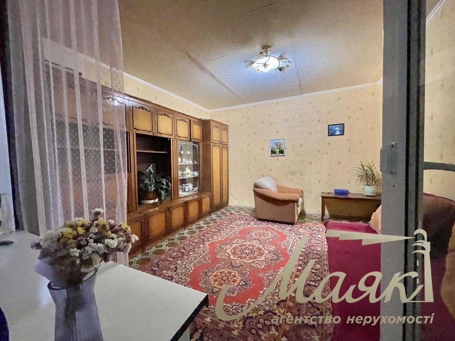 1 кімн. по вул.Новокузнецька,20, 6/9