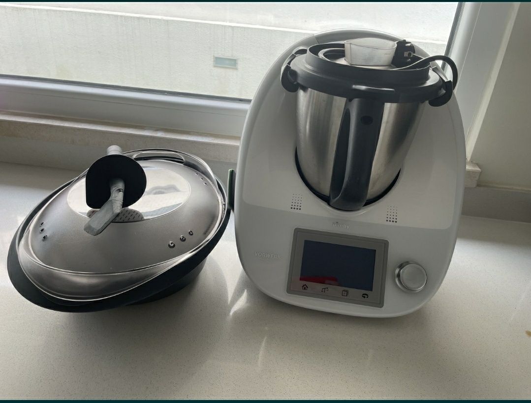 Bimby TM5 completa para despachar, vendo pelo melhor preço.