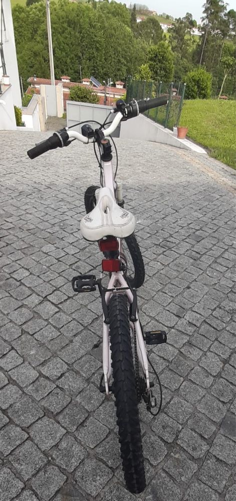 Bicicleta de criança roda 24