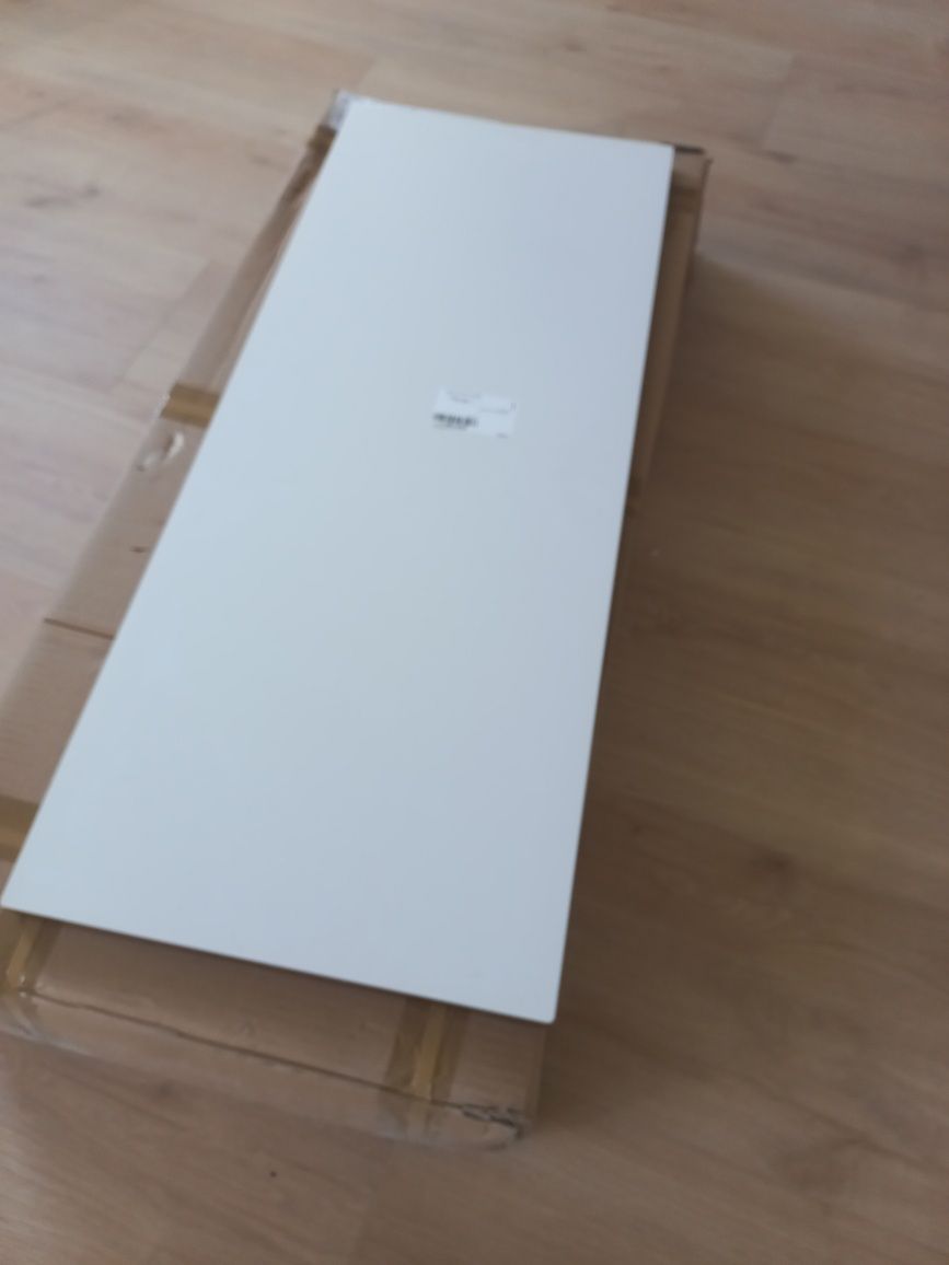 Nowy blat meblowy 100x40x2,5 cm.