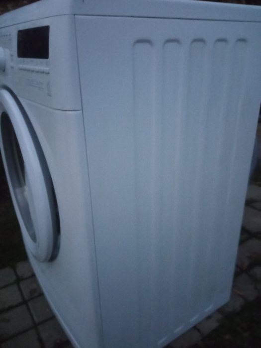 Пральна машина Whirlpool 7 кг