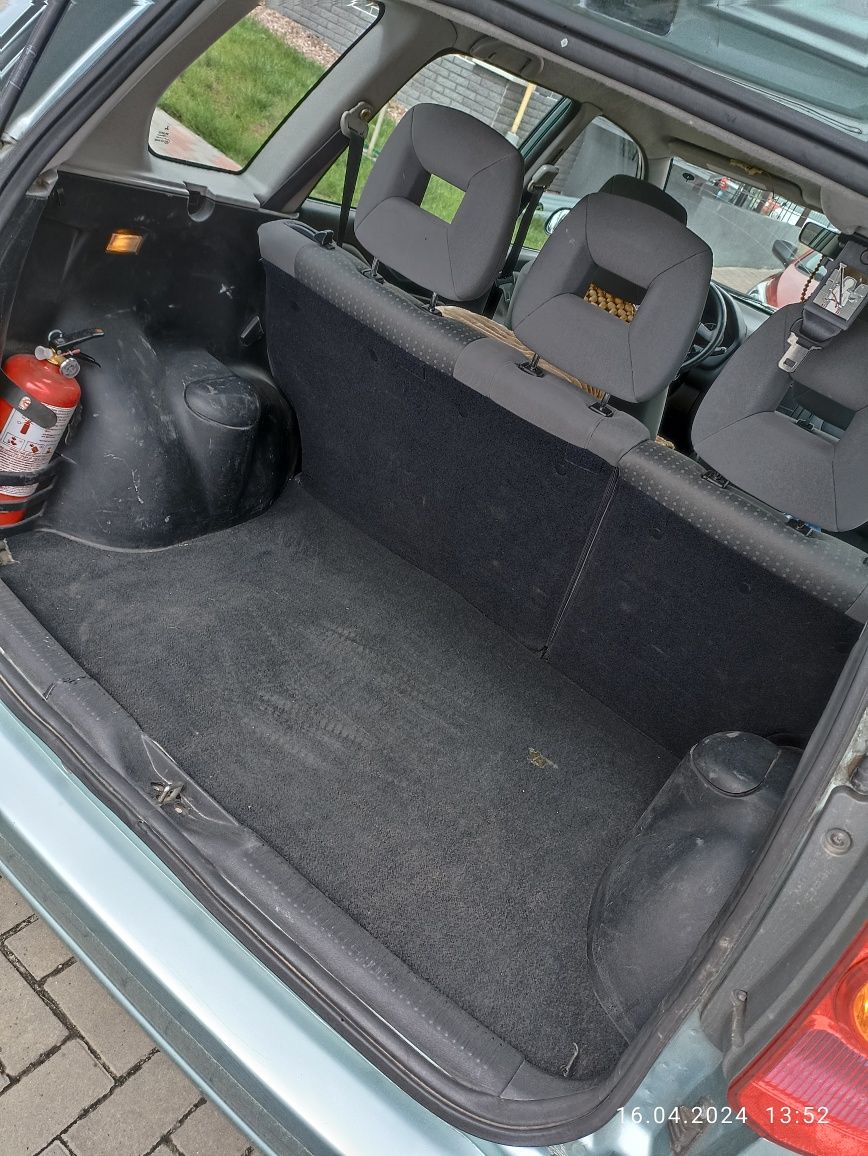 Mitsubishi Space Star 2004 від власника