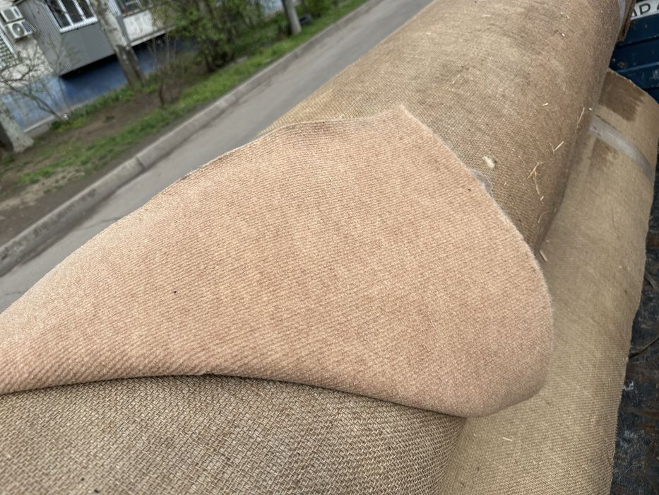 Продам новий бюджетний ковролін з мінімальним ворсом