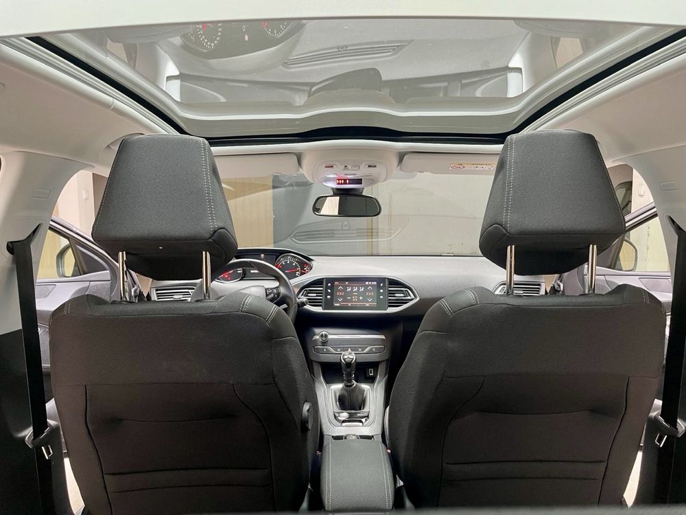 Peugeot 308 - Excelente Estado