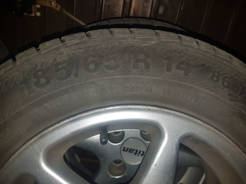 Koła corsa C 185.65. 14