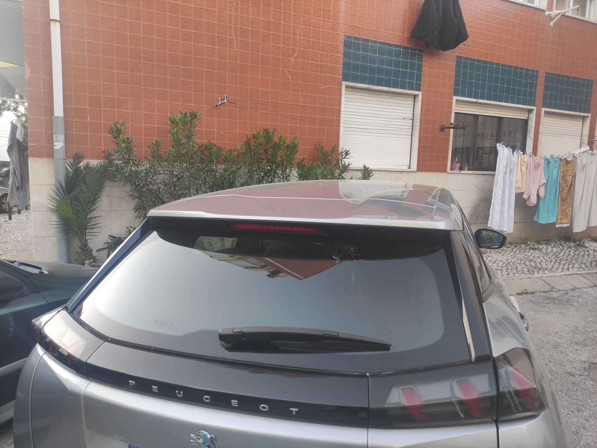 Vendo Peugeot 2008, elétrico, matrícula Out/2020