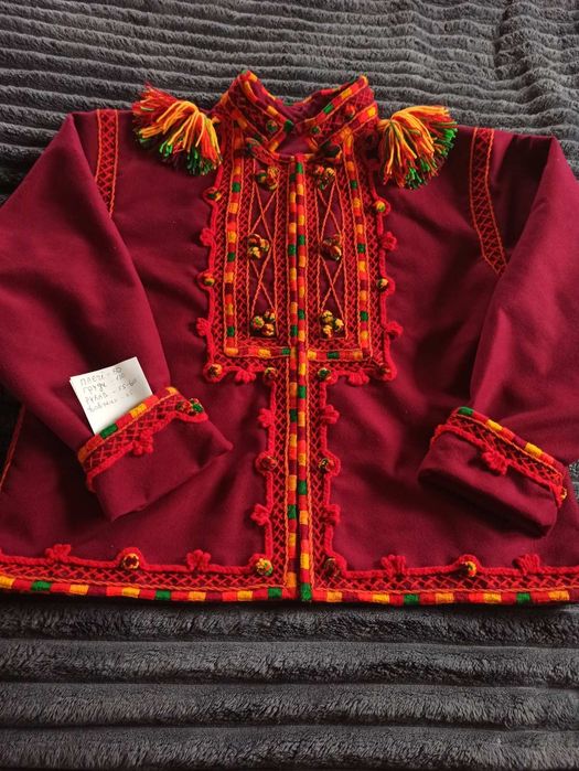 Гуцульський сучасний сардак. Ручна вишивка