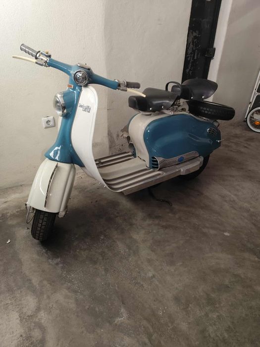 Vendo Lambretta LD 150