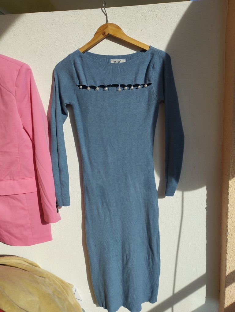 Sukienka rozmiar M niebieska