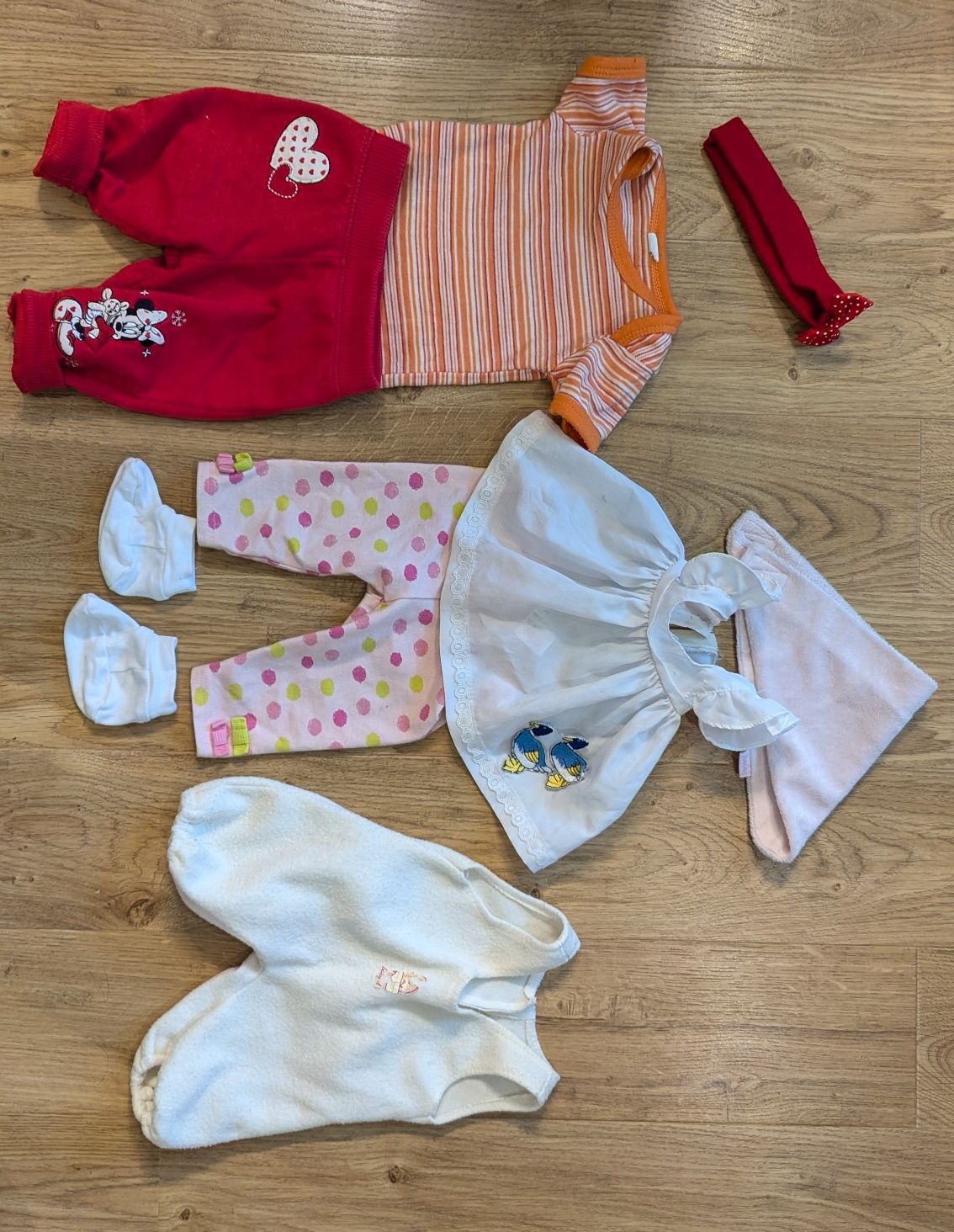 Ubrania ubranka dla lalki typu bobas Baby Annabelle Zapf Creation 40cm