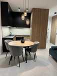 Wysoki standard nowoczesny słoneczny apartament z ogródkiem