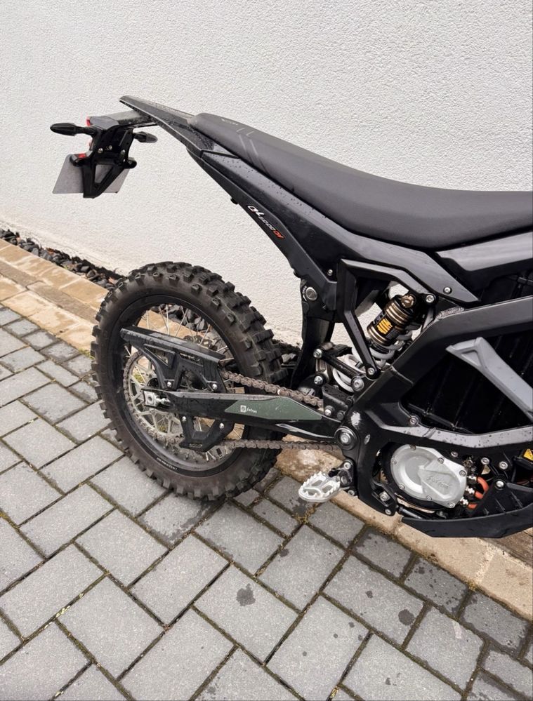 Surron Ultra Bee L3e enduro