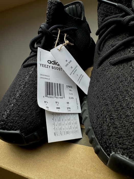 Yeezy Boost 350 V2 Black Red Bred rozm. 44
