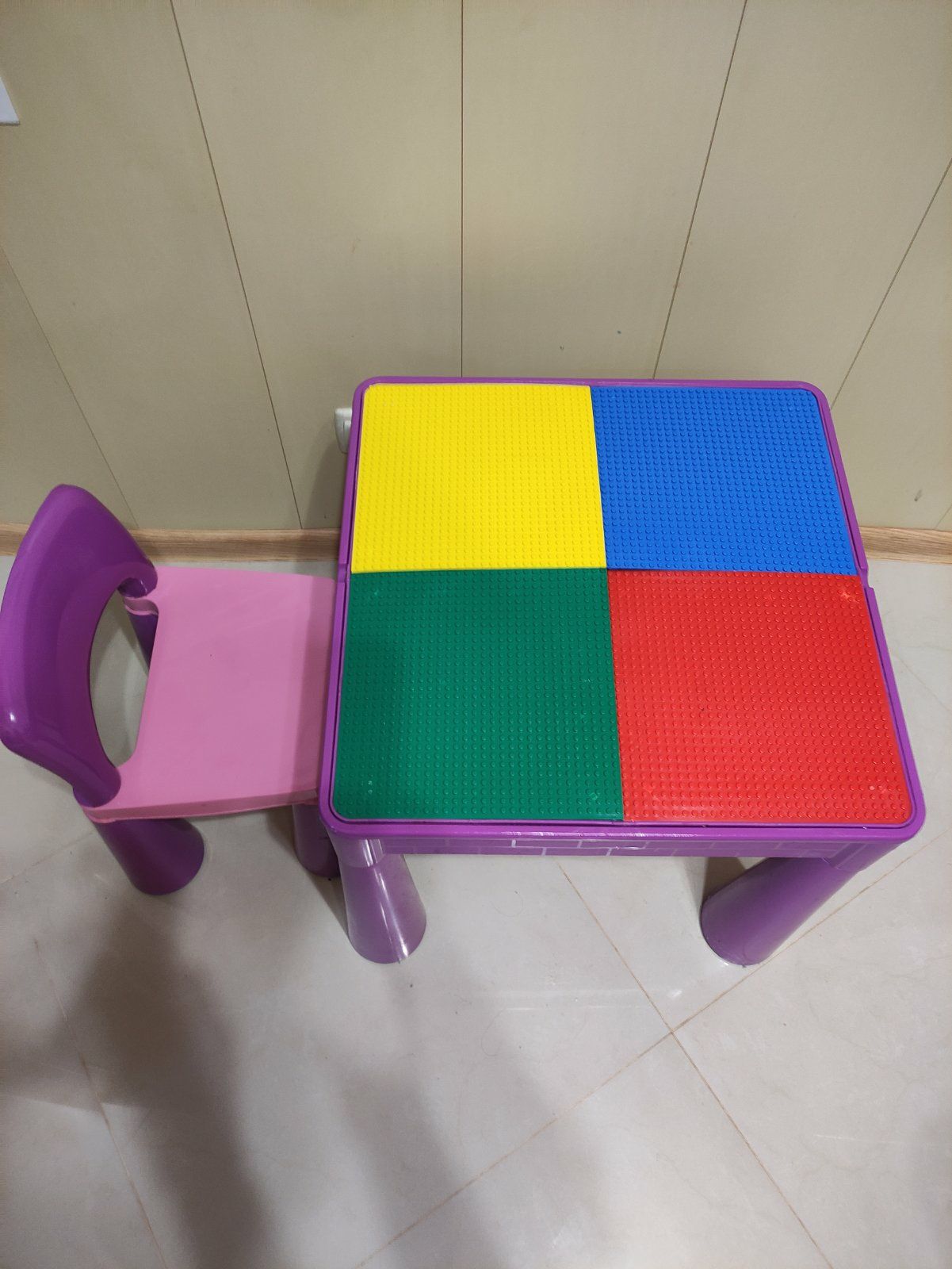 Столик с 2 стульями детский "Lega baby"