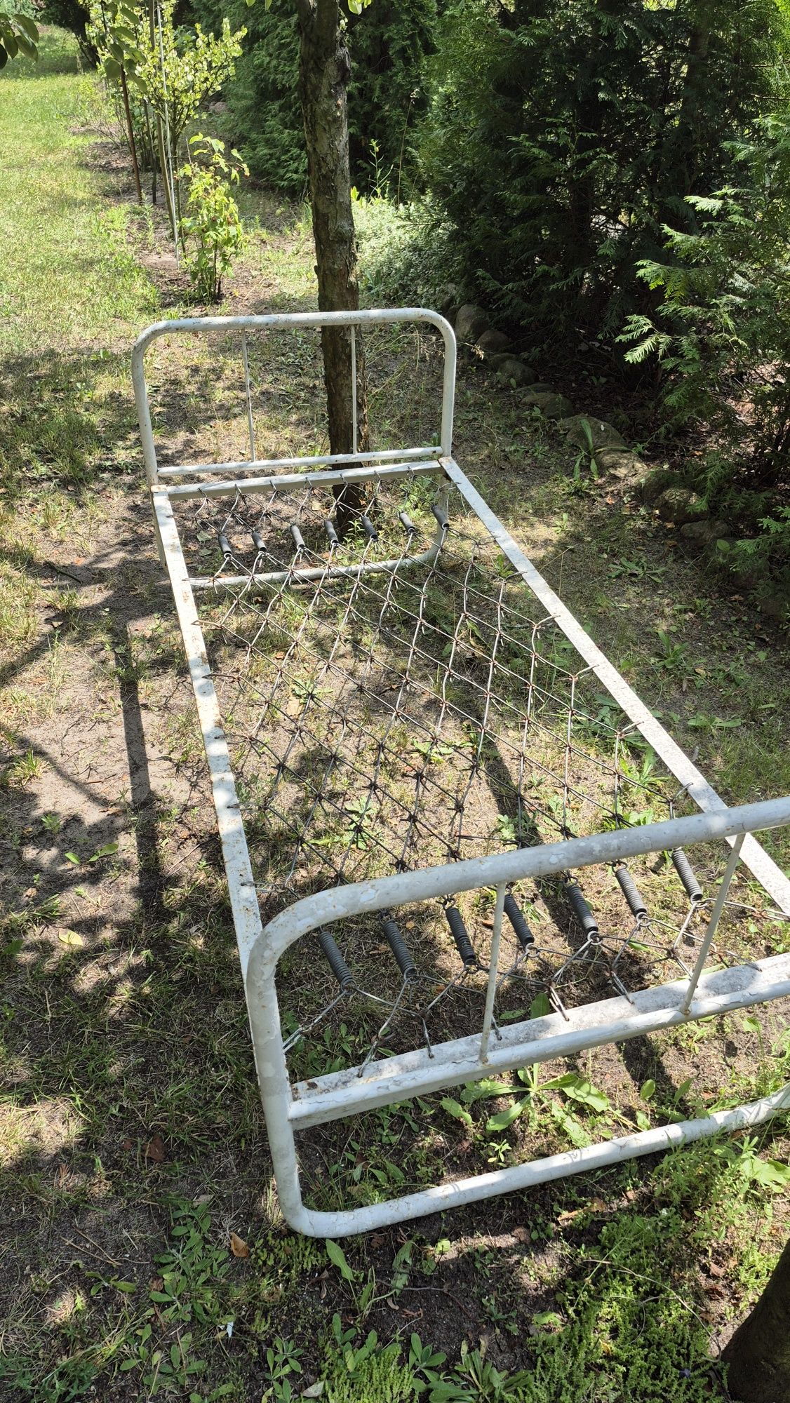 Łóżko metalowe PRL