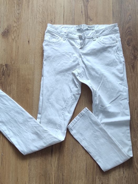 Białe spodnie materiałowe Denim&Co. rozm. 36