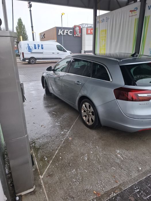 Opel Insignia 2014 rok 2 l diesel