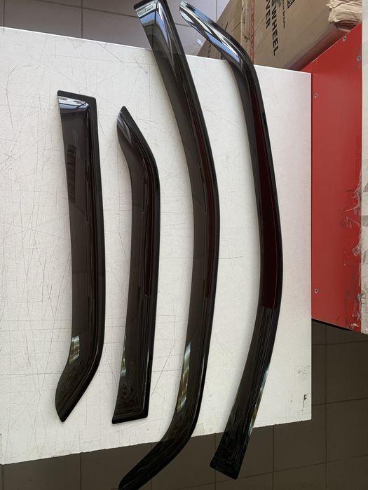 Ветровики, дефлекторы окон Renault Logan I седан 2004-2012