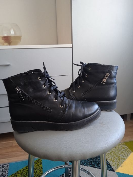 Черевички жіночі шкіряні 38 р.