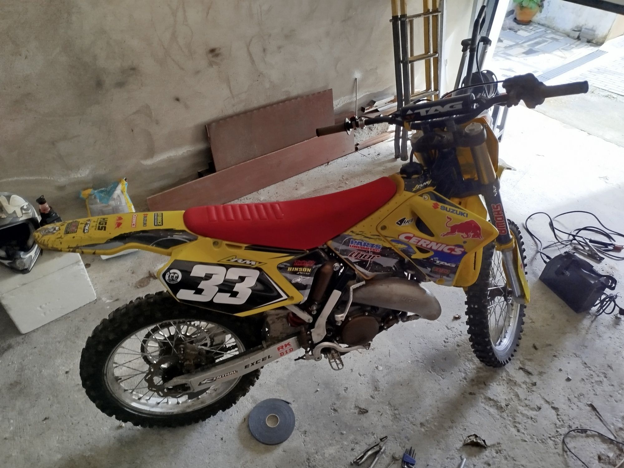 Suzuki rm 125 bom estado