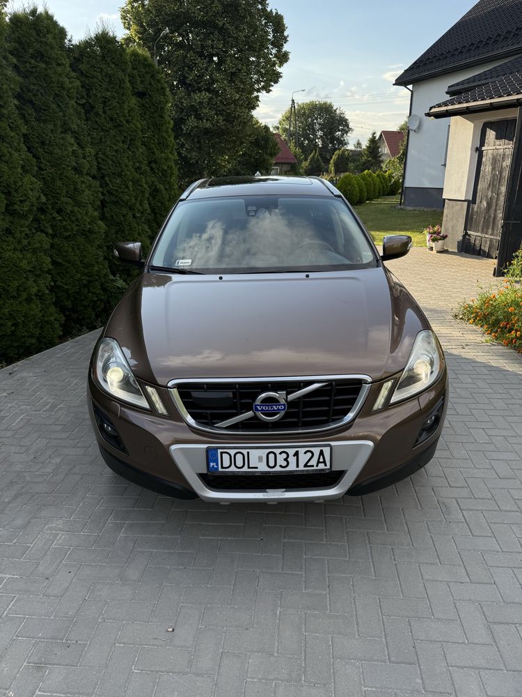 Volvo XC60 2.4D D5